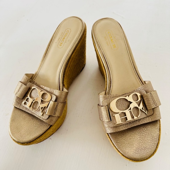 coach gold tone wedge sandals. 6.5B - Picture 2 of 7